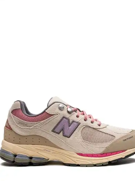 - New  2002R sneakers Balance Pack "Hiking Beige" 0510